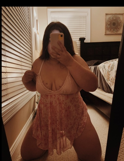 Header of curvybabygirl1