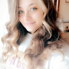 betty 🍰 @dontfallinloveee Leaked OnlyFans 

 profile picture