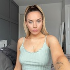 Faye Harvey @fayeharvs Leaked OnlyFans 

 profile picture