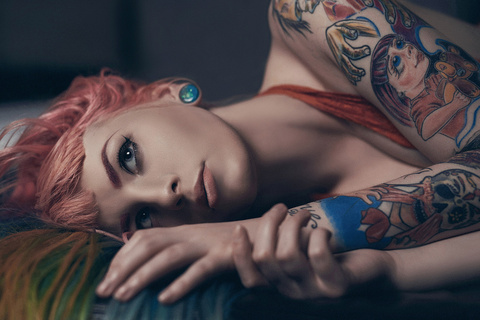 Header of glamsuicide