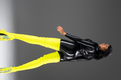 Header of latexqueenn