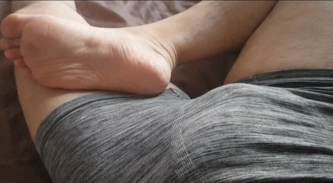 Header of latinmalefeet