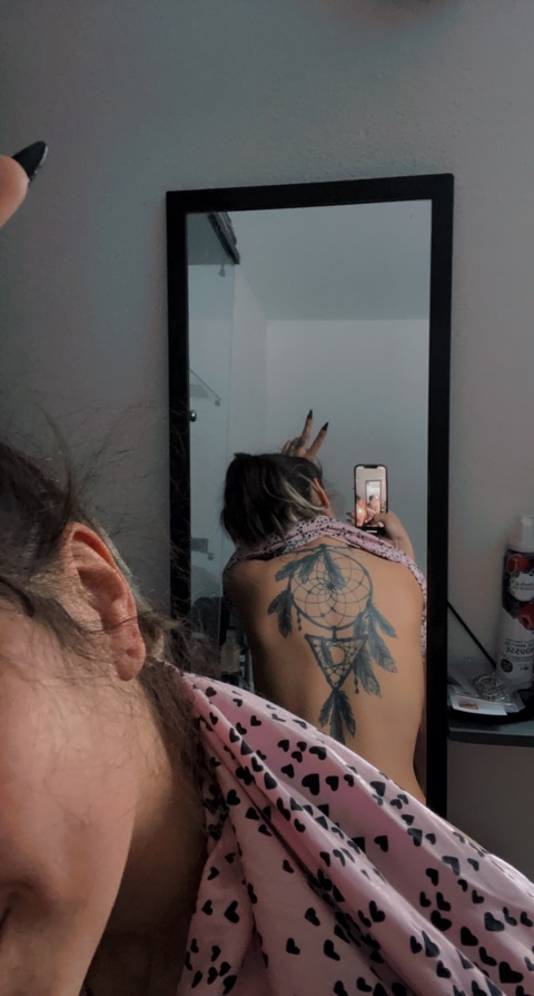 Header of lilbratchels