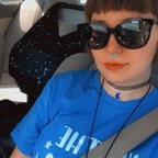 maxinecrowfree (Maxine Crow~FREE) OnlyFans Leaks 

 profile picture