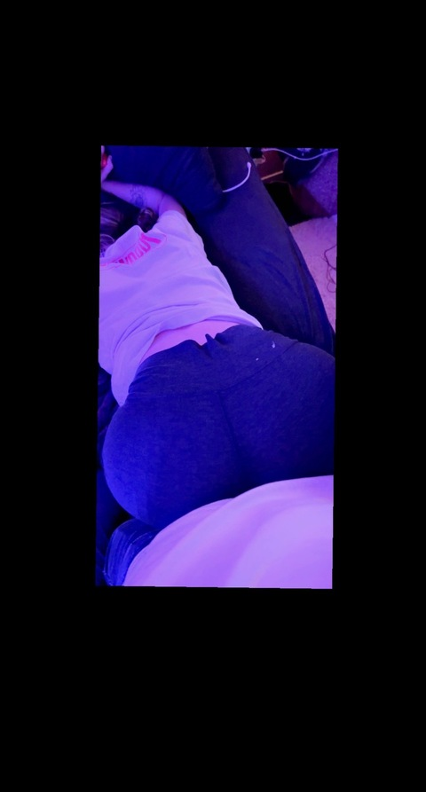 Header of missthang03