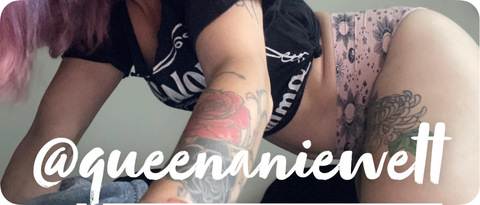 Header of queenaniewettfree