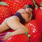 strawberrycake OnlyFans Leak 

 profile picture