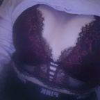 Yourlocallesbians (@tattedles) Leak OnlyFans 

 profile picture