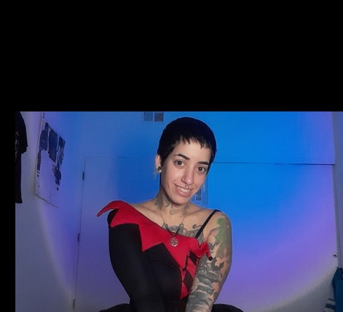 Header of thatcubancutie