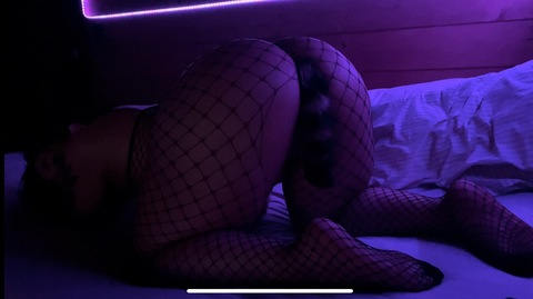 Header of thickmaminz